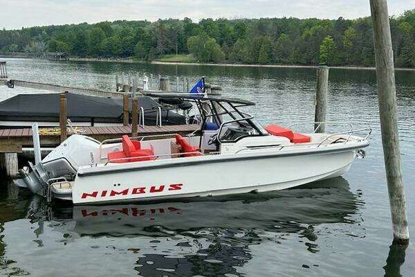 27-ft-Nimbus-2022-T8-Charlevoix Michigan United States yacht for sale