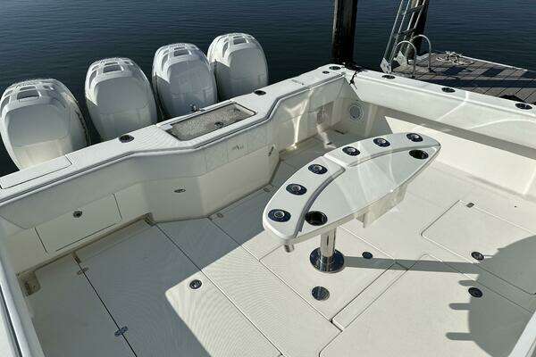 SeaVee 43 SE Yacht For Sale