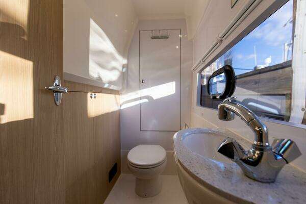 Aquila 36 Power Cat Yacht For Sale