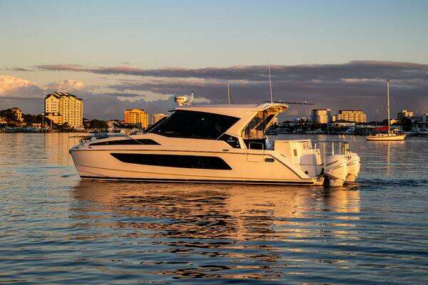 Aquila 36 Power Cat Yacht For Sale