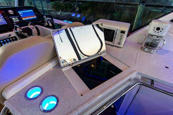 Aquila 36 Power Cat Yacht For Sale