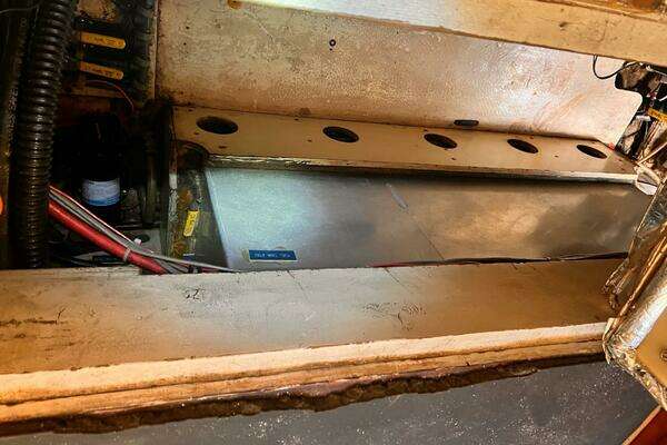 Nauset Flybridge Trawler Yacht For Sale