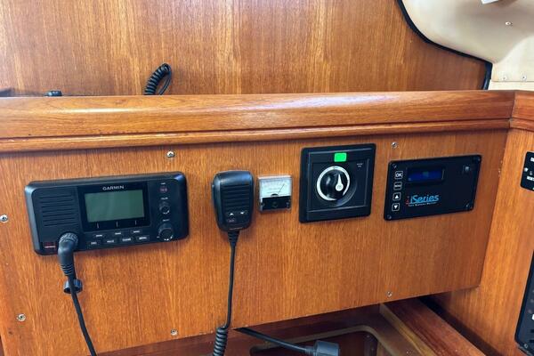 36ft Hunter Yacht For Sale