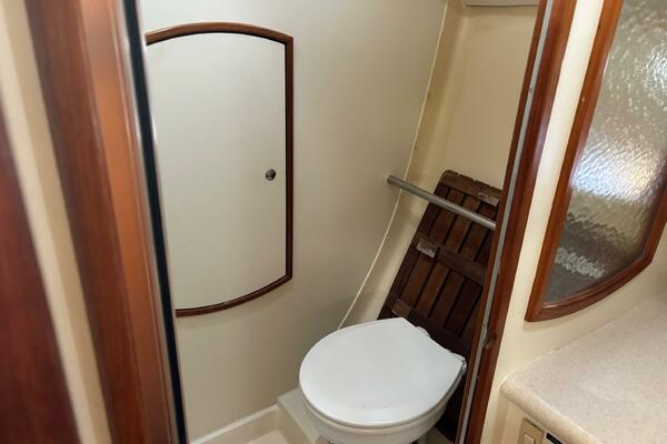 36ft Hunter Yacht For Sale