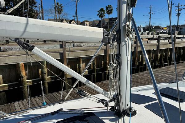 36ft Hunter Yacht For Sale