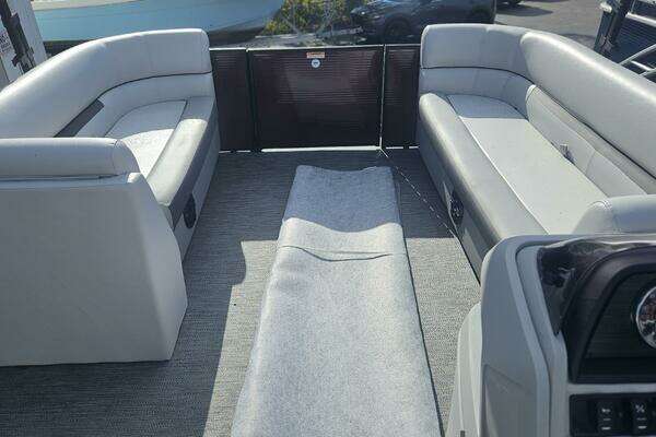 Photo of the 2024 Godfrey Sweetwater 2286