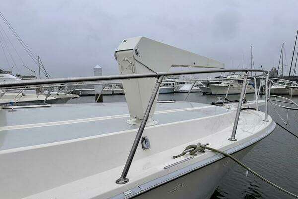 Photo of the 1989 Viking 44 Motor Yacht "Sea Suite"