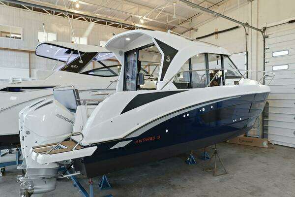 29ft Beneteau Yacht For Sale