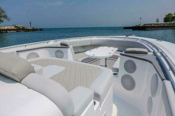 HCB 48 Campeon Yacht For Sale