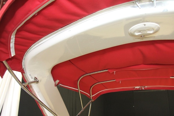 26ft Chaparral Yacht For Sale