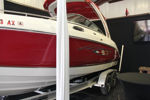 26ft Chaparral Yacht For Sale