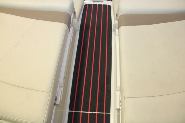 26ft Chaparral Yacht For Sale