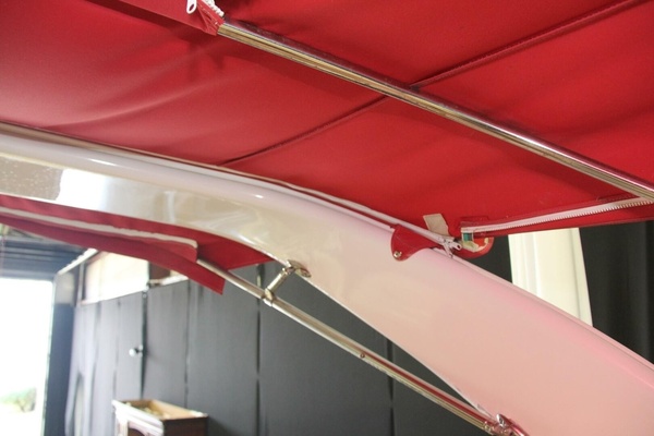 26ft Chaparral Yacht For Sale