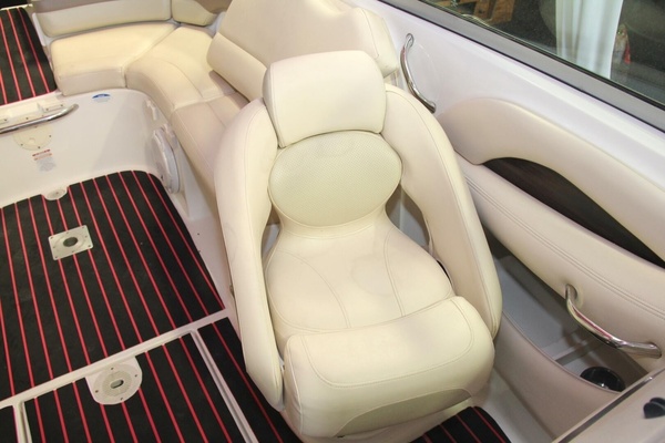 26ft Chaparral Yacht For Sale