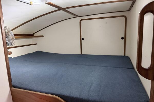 Ali Kat 35ft Wildcat Yacht For Sale