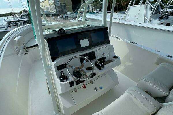 Photo of the 2023 Sailfish 290CC "Eleanor"