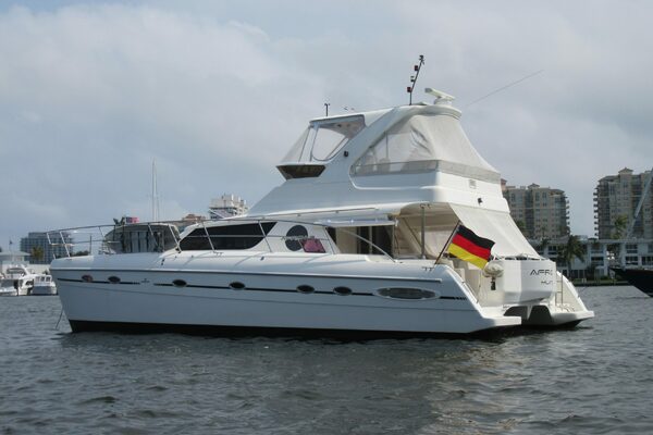 Photo of the 2008 Africat Marine 