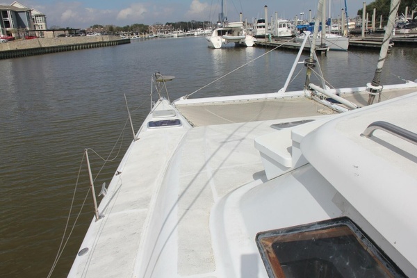 Chasing The Dream 47ft Voyage Yachts Yacht For Sale
