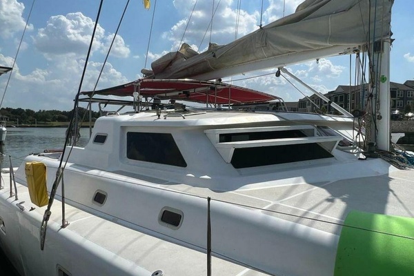 Chasing The Dream 47ft Voyage Yachts Yacht For Sale