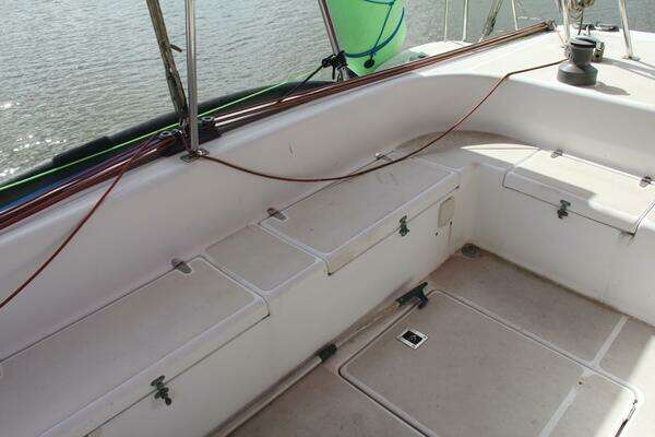 Chasing The Dream 47ft Voyage Yachts Yacht For Sale