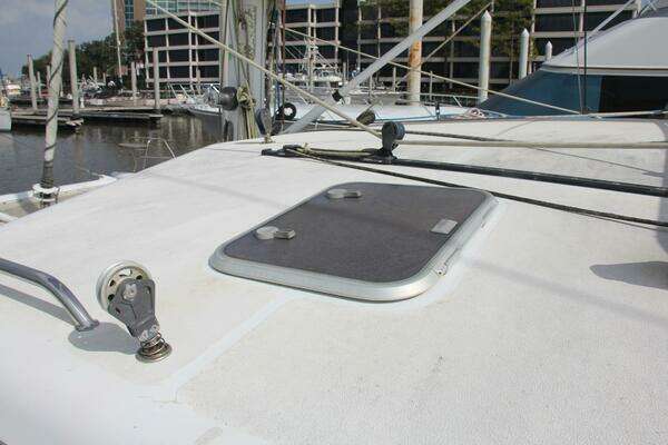 Chasing The Dream 47ft Voyage Yachts Yacht For Sale