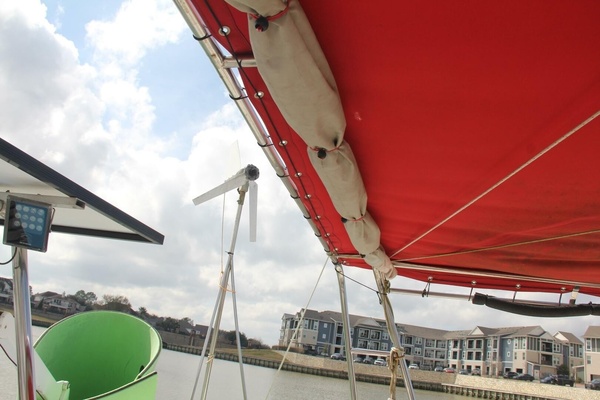 Chasing The Dream 47ft Voyage Yachts Yacht For Sale