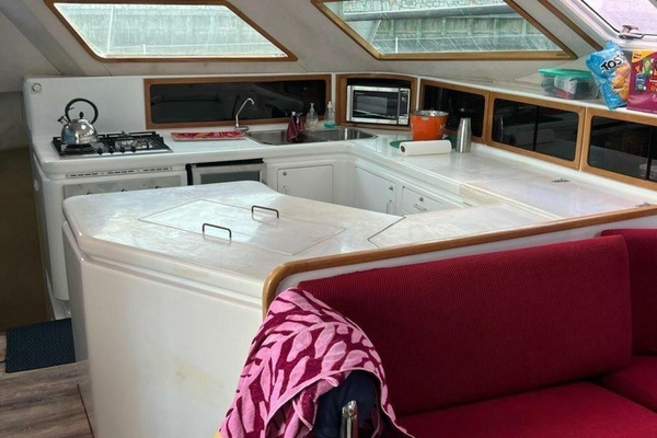 Chasing The Dream 47ft Voyage Yachts Yacht For Sale