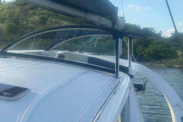 Xquisite Yachts X5 Yacht For Sale