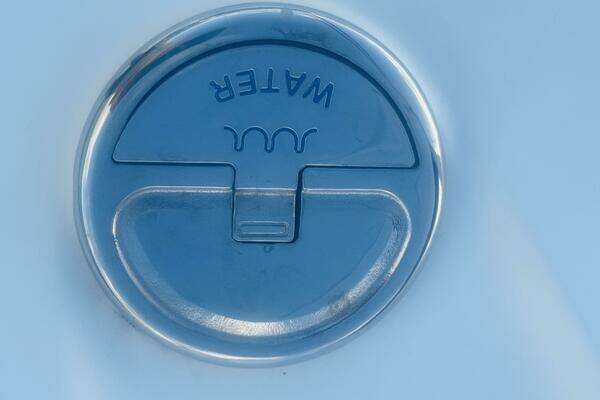 Xquisite Yachts X5 Yacht For Sale