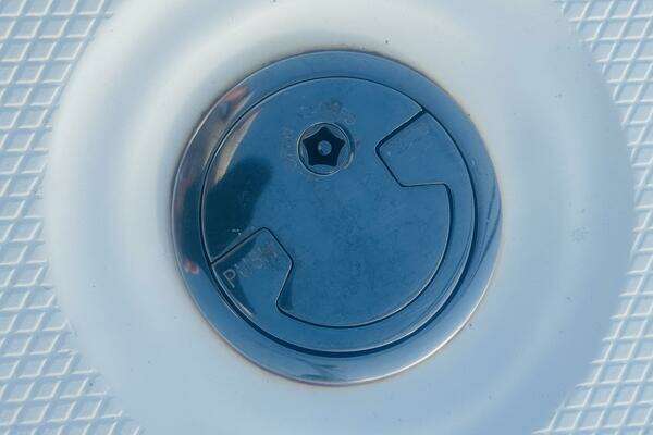 Xquisite Yachts X5 Yacht For Sale