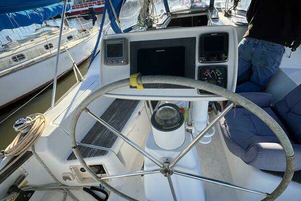 Photo of the 2009 Jeanneau 36i "CHEEKY MONKEY"