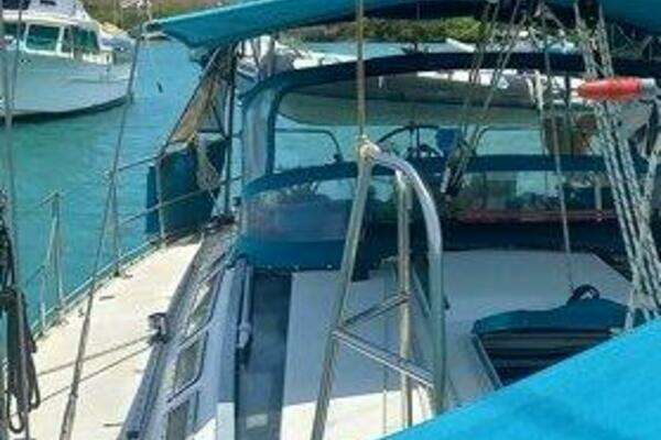 Photo of the 1989 Jeanneau SUN KISS "GYPSEY BLUES"