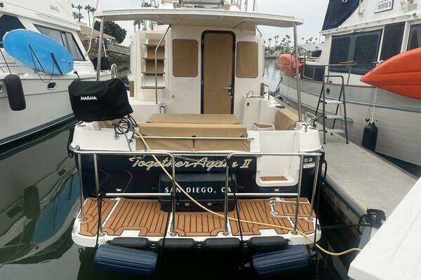 Ranger Tugs R-31 CB Yacht For Sale