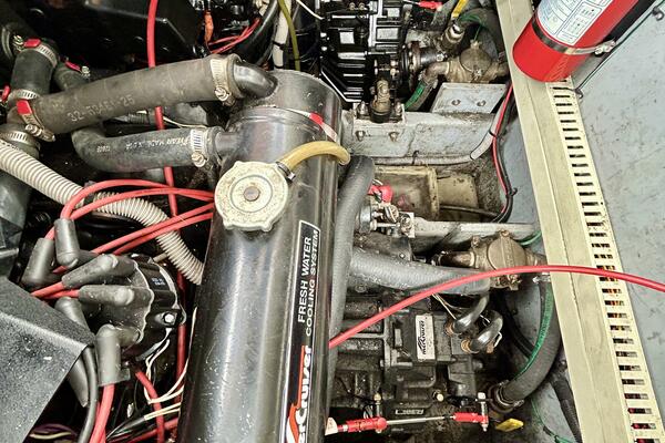 Silver Lining 35ft Sea Ray Yacht For Sale