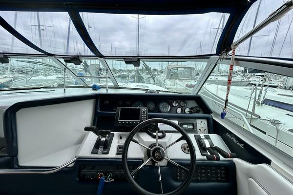 Silver Lining 35ft Sea Ray Yacht For Sale