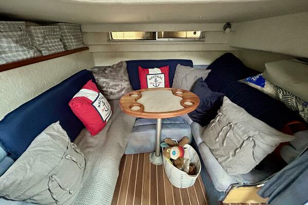 Silver Lining 35ft Sea Ray Yacht For Sale