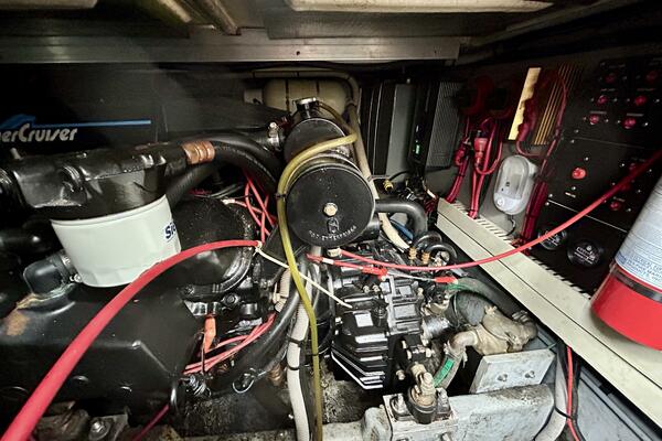 Silver Lining 35ft Sea Ray Yacht For Sale