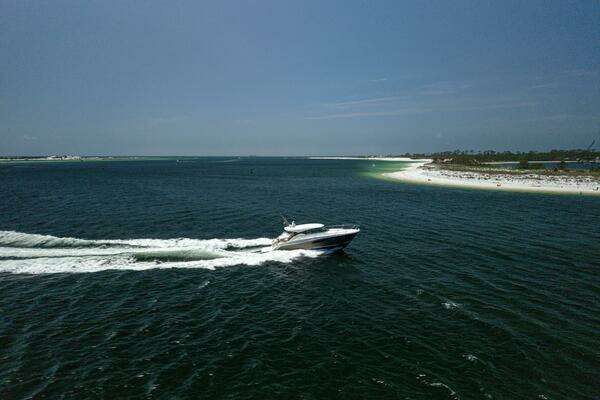 2015 Tiara Yachts 44