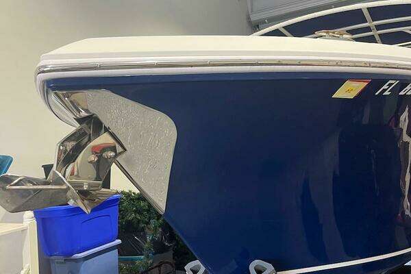 Photo of the 2015 Sailfish 275 DC