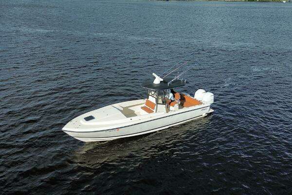 32-ft-Intrepid-2004-32 CUDDY-Stuart yacht for sale