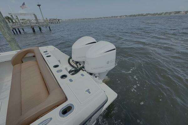 Photo of the 2004 Intrepid 32 CUDDY