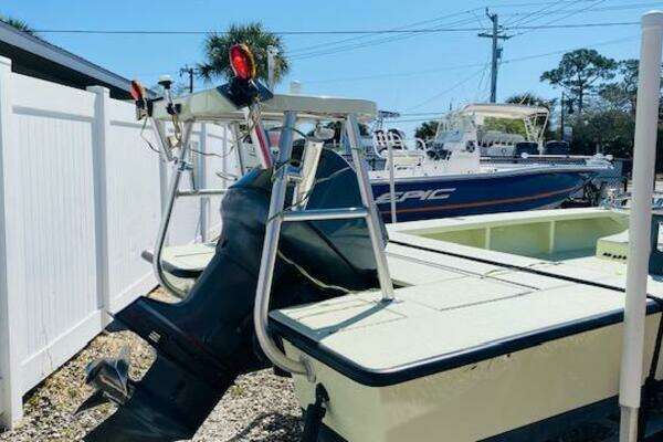 Photo of the 1983 Maverick 18 Flats Boat