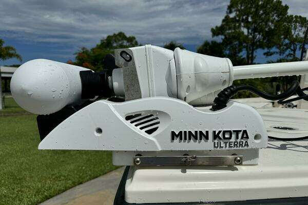 Photo of the 2022 Pathfinder 2300 HPS