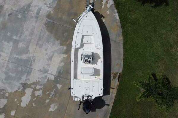 Photo of the 2022 Pathfinder 2300 HPS