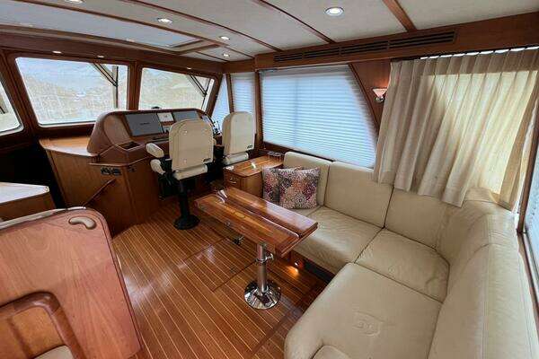 Photo of the 2013 Sabre 48 Salon Express