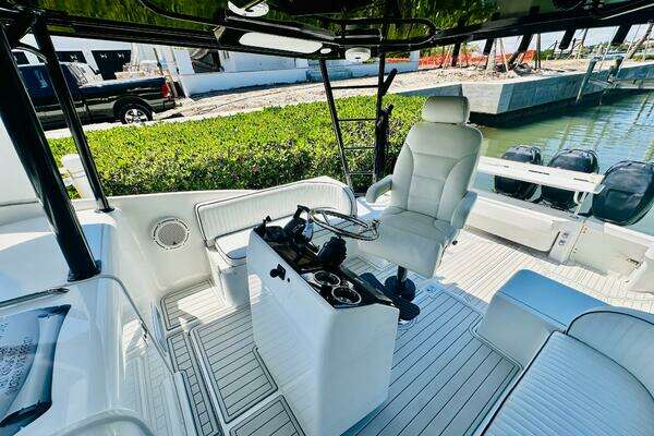 Photo of the 2000 Luhrs Tournament 320 Open