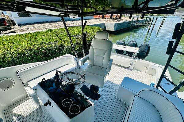 Photo of the 2000 Luhrs Tournament 320 Open