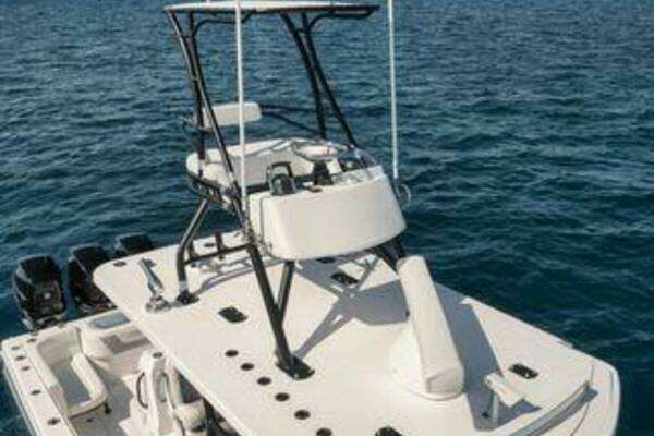 Photo of the 2022 Invincible 36 Open Fisherman