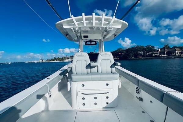 39ft Regulator Yacht For Sale 39ft Regulator Yacht For Sale