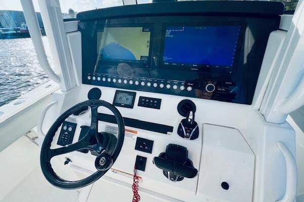39ft Regulator Yacht For Sale 39ft Regulator Yacht For Sale